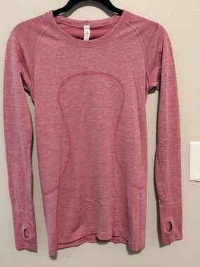 lululemon athletica Women's Swiftly Tech Sparkle Violet Red/White Silver Size 6